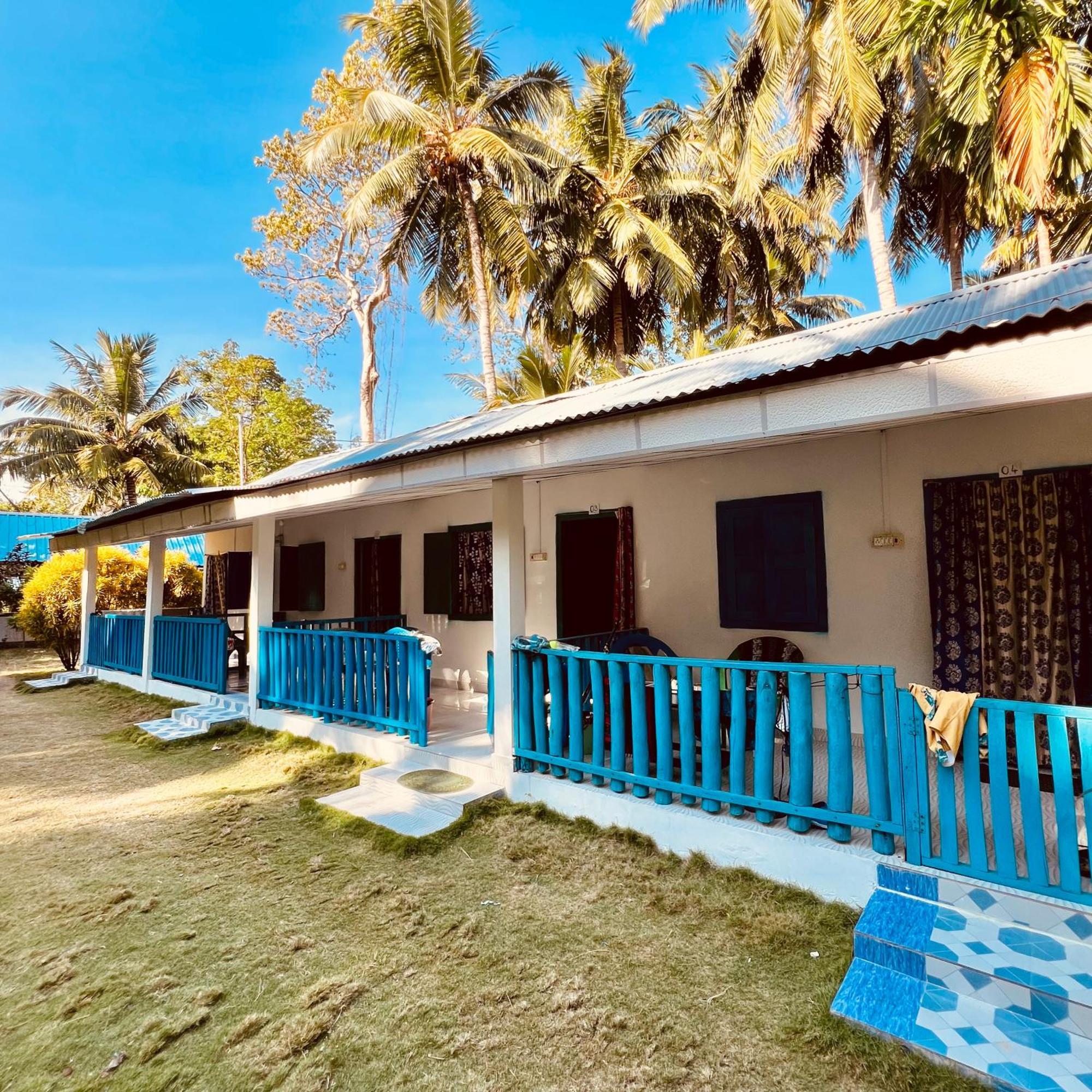 Blue Sea Restaurant & Bungalows Sitapur Exteriér fotografie
